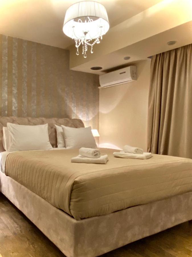 Ninos Luxury Corfu (city)